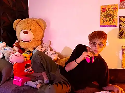 the_princeRed webcam