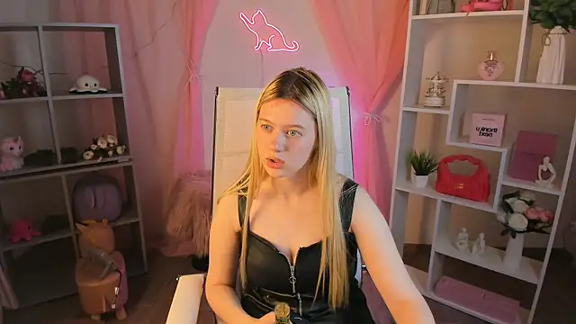 CelestineMauriac webcam