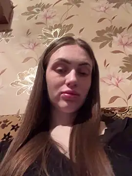 AlinaLove3213 webcam