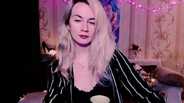 xxxcharismaaa webcam