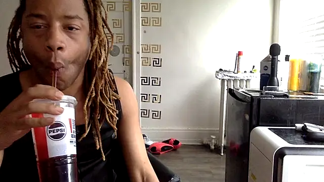 Diodre_Benyoon webcam