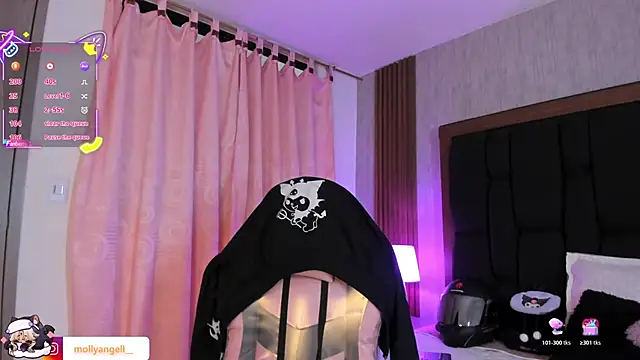 Molly_A webcam