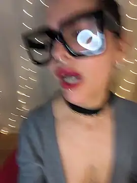 Masha_Real_84 webcam