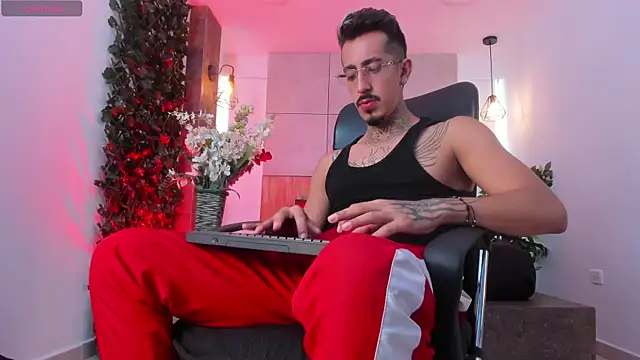 Donovan_Desmond webcam