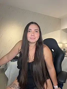 ava_blue (F young) - SQUIRTTT VERY WET