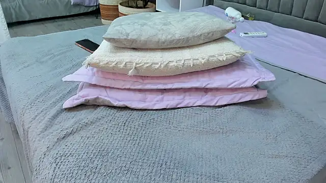 isa_lancaster live sex cam