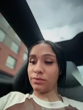 Isabella-Teen webcam