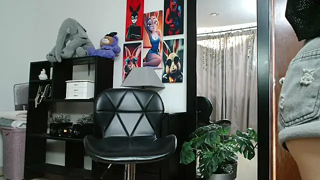 Dama_Scarlata18 webcam