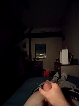 julesg18 (M twink) - À poil