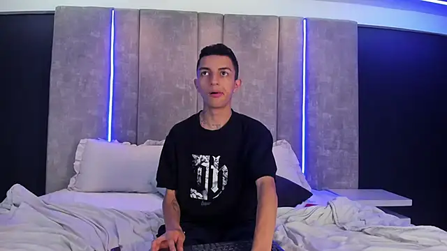 nickandabby_ (G teen) - suck tits