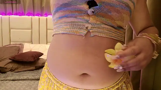 miss_meenakshii webcam