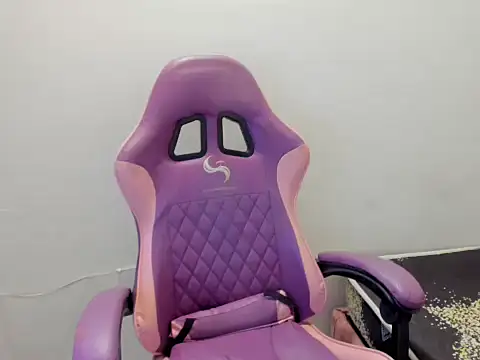 princess_emma18 webcam