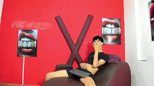 AVENGER_BOYS2026 webcam