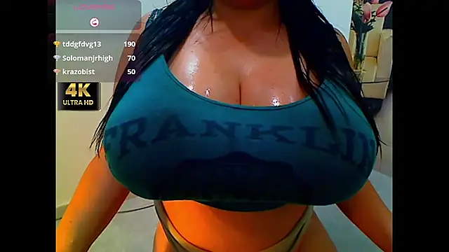 Bigcocksexyluisa webcam