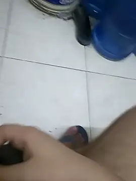 convoyedsubgroup - ConvoyedSubgroup's free webcam - UK Sex Cams