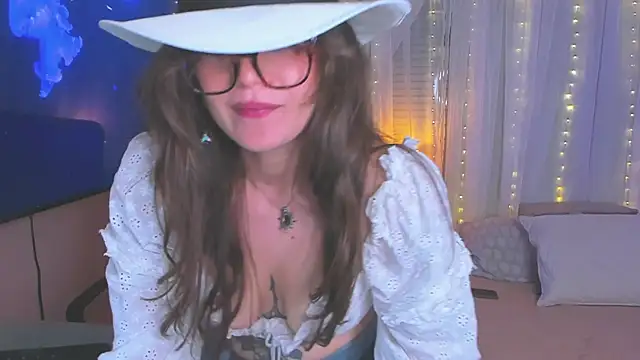 Tallulah_Kinky webcam