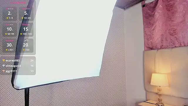 mia__gv - Mia__gv's free webcam - UK Sex Cams