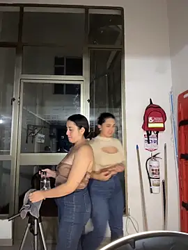 Antonella_Julieta webcam