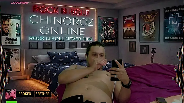 chino_roz webcam