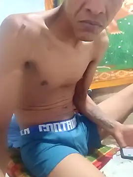 Estebanbigcock23 webcam