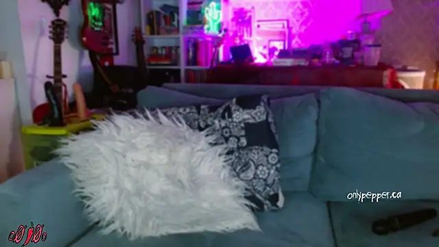 o0pepper0o webcam