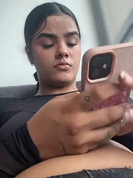 Kaily_Sweet16 webcam