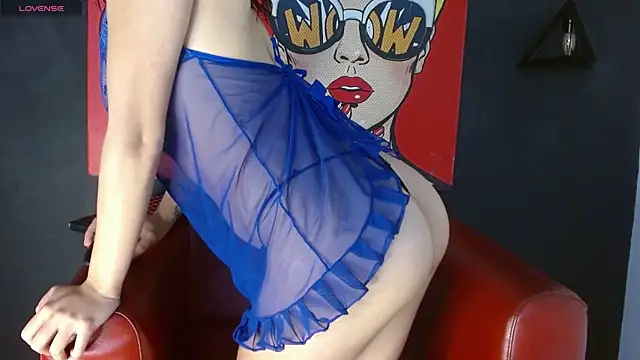 Princess_Mia1126 webcam