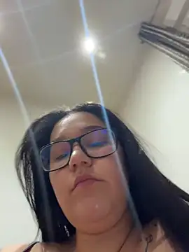 valeng023 - ValenG023's free webcam - UK Sex Cams