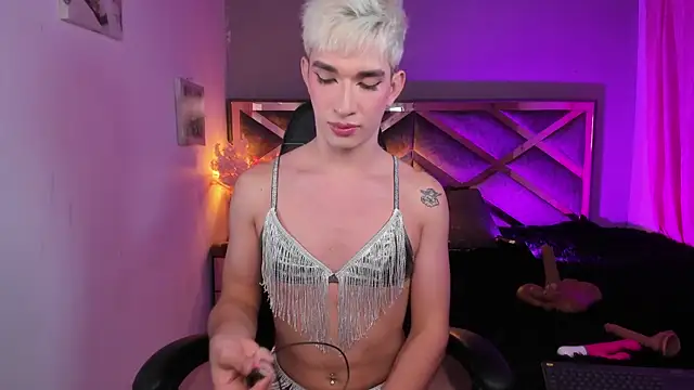 Cherry_zayden_ webcam