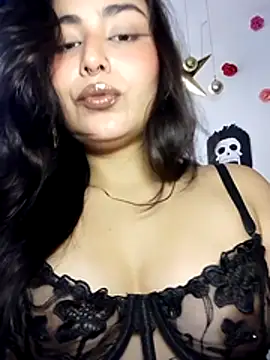 Webcam Model (hancock-boa)  is live.Free join now!