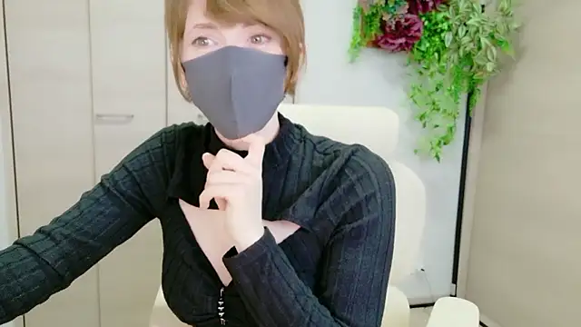  Emilia0606 chat room