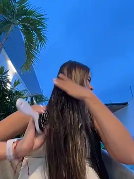 EMILIIA_RICHTER__ webcam