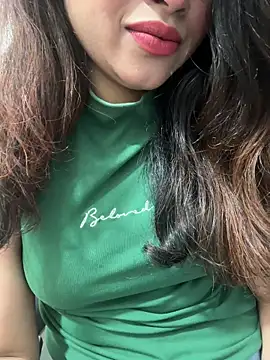 riya_sharma11 webcam