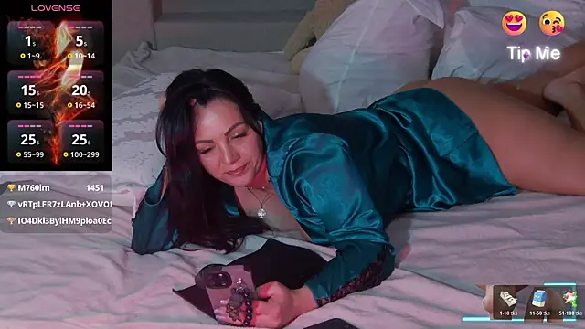 ReiyaRey live sex cam