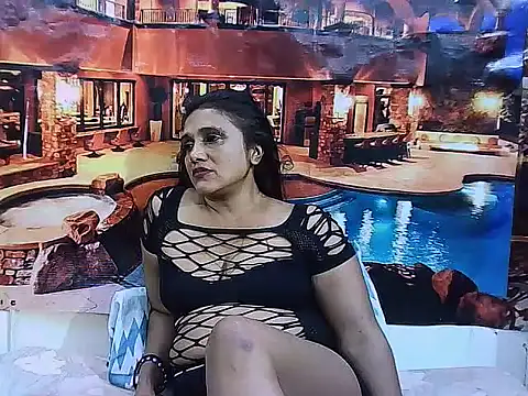 IndianSexyLady20 webcam