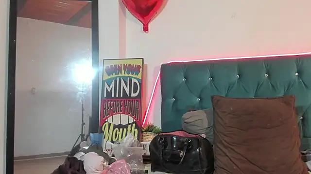 stefanymiler (T young) - naked