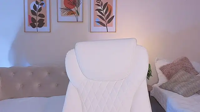 DahianaWalcott webcam