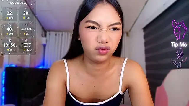 fuckingnaughtyjade webcam