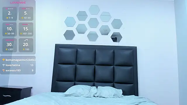 Lucifer_shadow webcam