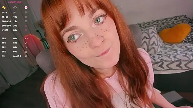 Alice_CutePerv webcam