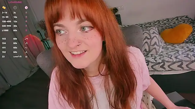 Alice_CutePerv webcam