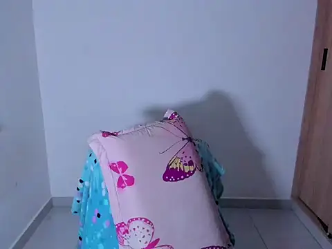 Lilith_harmony1 webcam