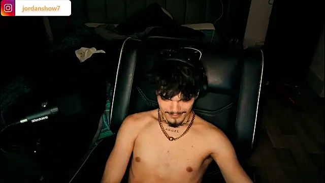 JordanShow webcam