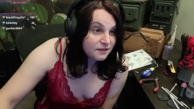 Salacious_Sage webcam