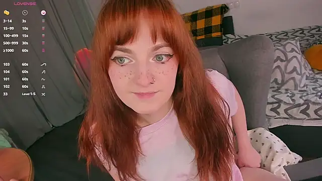 Alice_CutePerv webcam