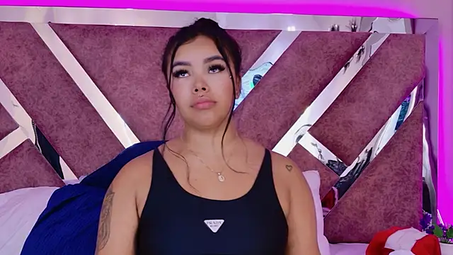 MarianaGarciaa__ webcam