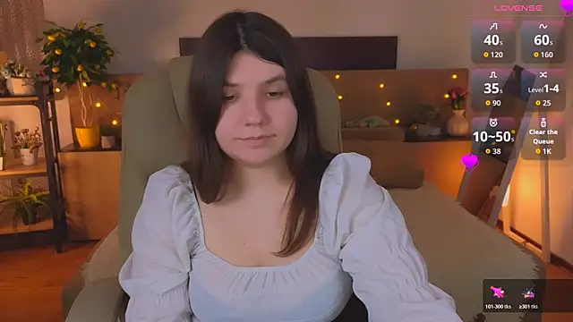 Viola__Shy webcam