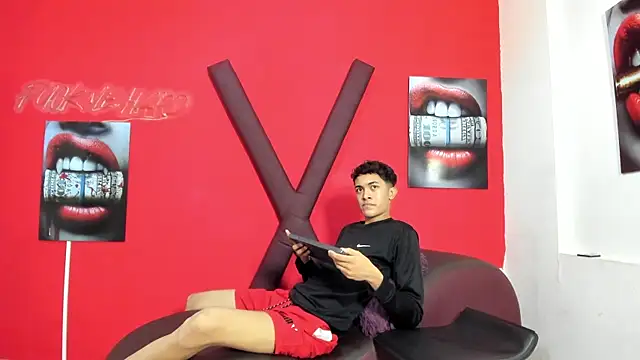 AVENGER_BOYS2026 webcam