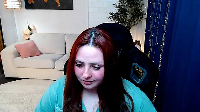 Hennessy_bunny webcam