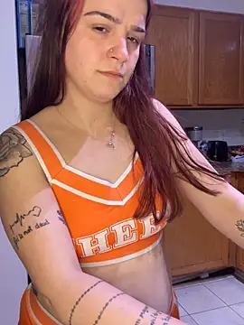 joeystaciee (F young) - 4 Fingers Deep In Pussy